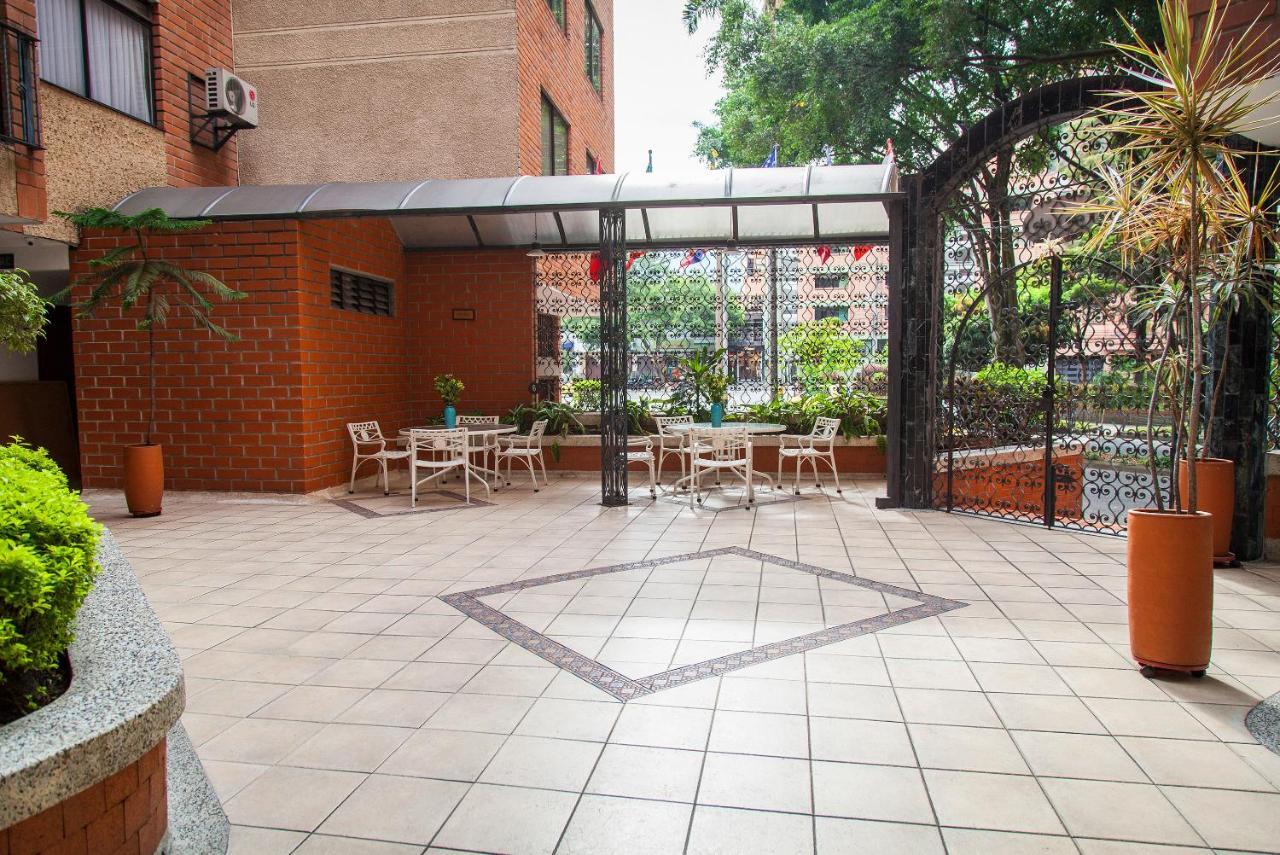 Hotel Casa Laureles Medellín Exterior foto